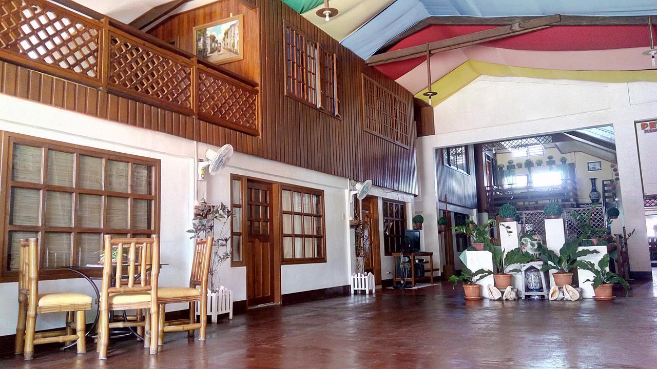 Peria Seafront Pensione Roxas  Buitenkant foto