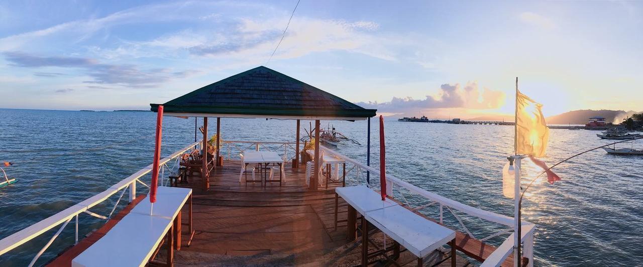 Peria Seafront Pensione Roxas  Buitenkant foto